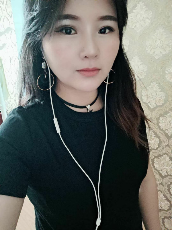 胖胖小姐姐